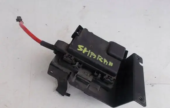 Mercedes-Benz E W212 Positive cable (battery) 