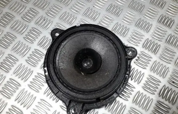 Nissan Juke I F15 Front door speaker F16134A F-16134A