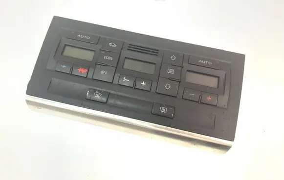 Audi A4 S4 B6 8E 8H Climate control unit 8E0820043H