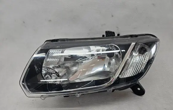 Dacia Sandero Headlight/headlamp 260608494R