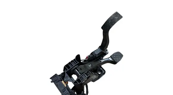 Volkswagen Golf VII Pedal assembly 5Q1721058CS 260117