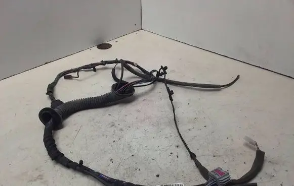Opel Astra J Tailgate/trunk wiring harness 13306948 20110502 0220120210060246