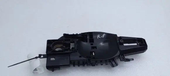 Alfa Romeo Giulia Front door exterior handle/bracket 3252264 50545347