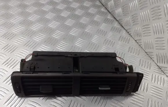 Audi A6 S6 C5 4B Dashboard side air vent grill/cover trim 4B1820951