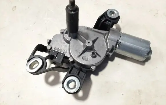 Volkswagen Polo V 6R Rear window wiper motor 5K6955711B