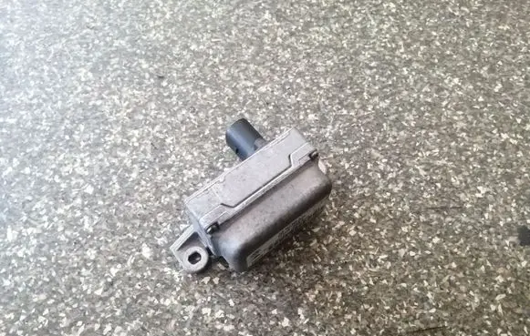 Volkswagen Golf IV ESP acceleration yaw rate sensor 1J0907655A 1J1907637D