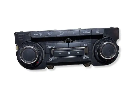 Skoda Octavia Mk2 (1Z) Climate control unit 3T0907044AK SW0302 5HB00974934