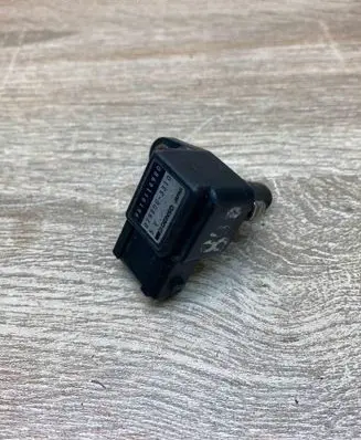 Peugeot 806 Air pressure sensor 9619114980 0798003310