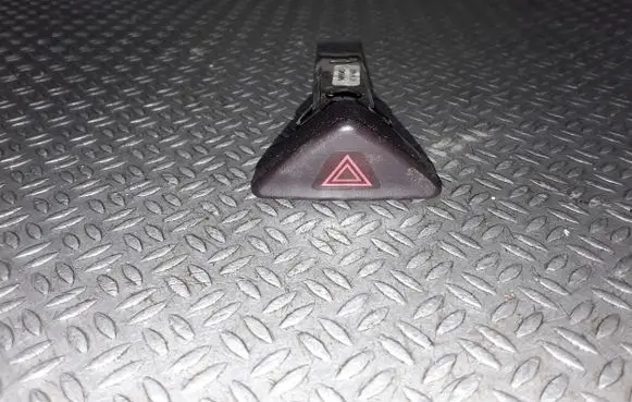 Volvo XC70 Hazard light switch 9441045