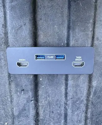 Land Rover Discovery 5 USB socket connector GJ3219E130AD