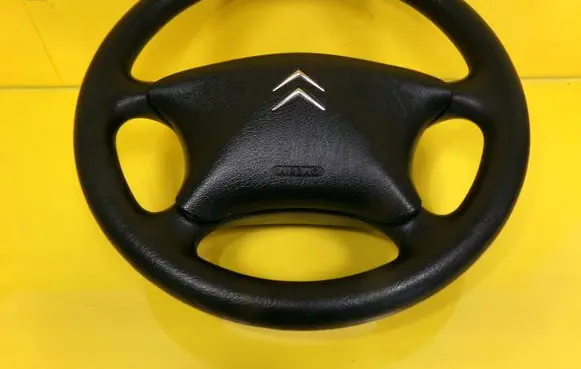 Steering wheel