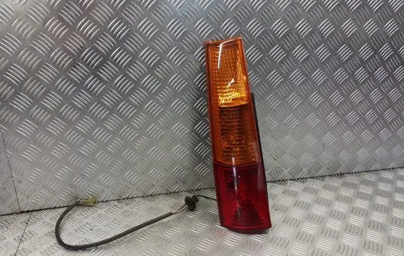Suzuki Ignis Rear/tail lights E8013419