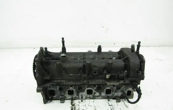 Opel Astra H Engine head 