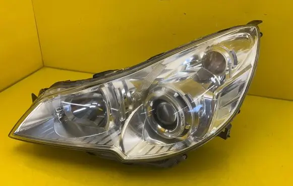Subaru Outback Headlight/headlamp SubaruOE