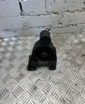 Hyundai i30 Engine mount bracket 219312h100