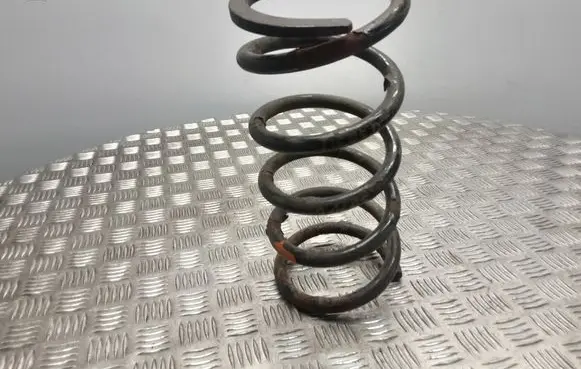 Toyota Avensis Verso Rear coil spring