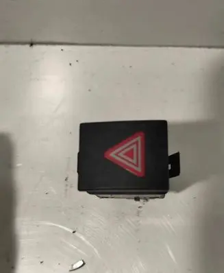 Volkswagen Polo Hazard light switch 6Q0953235A