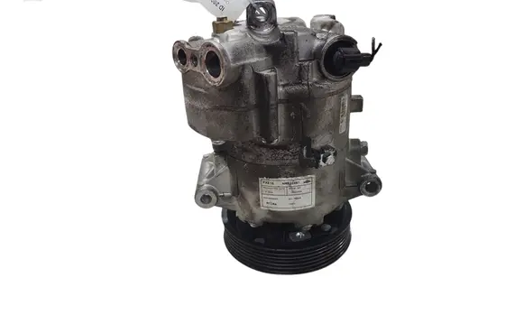 Opel Insignia A Air conditioning (A/C) compressor (pump) 13232305
