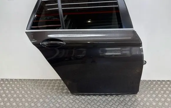 BMW 5 F10 F11 Rear door