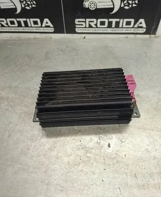 Mercedes-Benz C W203 Sound amplifier 2038201589 252850003669407 4162S203