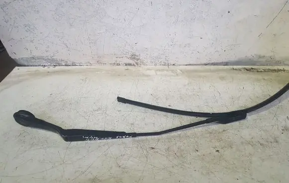 Ford Focus Windshield/front glass wiper blade 