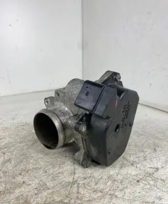 Volkswagen Touran II Throttle valve 03L128063L 292006132