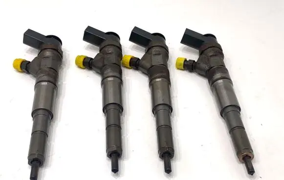 BMW 5 E60 E61 Fuel injectors set 7793836