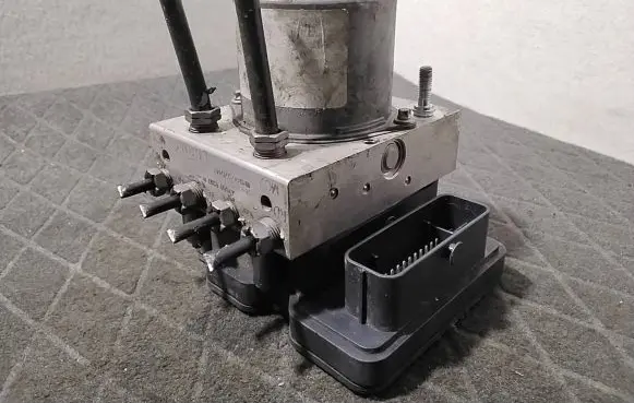 Renault Master III ABS Pump 476605297R 269872 2265106516