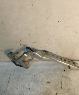 Audi A8 S8 D3 4E Engine bonnet/hood hinges 4E0823302