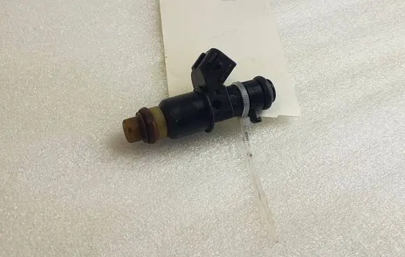 Honda CR-V Fuel injector CL25