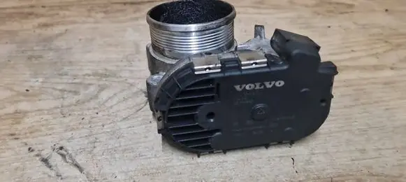 Volvo V70 Throttle valve 3126665