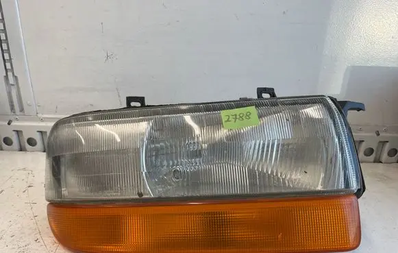 Renault Mascott Headlight/headlamp 7701044520F 382009929 090092276