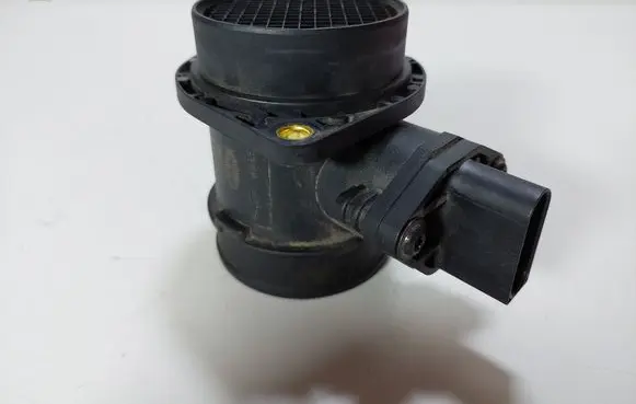 Audi A4 S4 B7 8E 8H Mass air flow meter 06A906461L