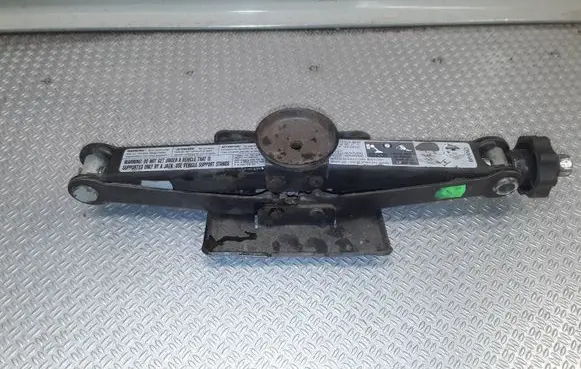 Mercedes-Benz B W245 Lift Jack A1685830715