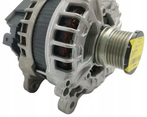 Volkswagen II LT Generator/alternator 04L903016