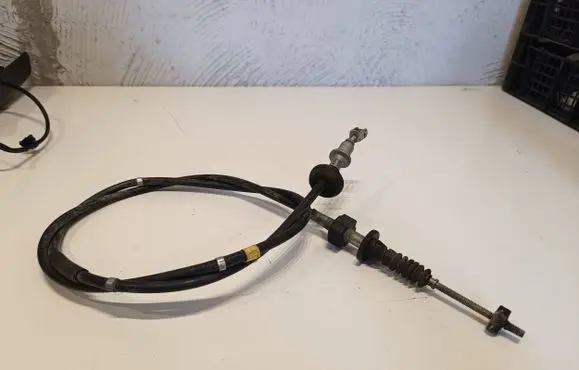 Peugeot 107 Throttle cable CHG1A10