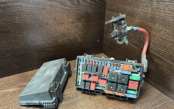 Fiat Grande Punto Fuse box set 51775622
