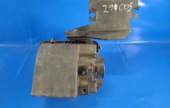 Mazda 6 Air filter box SH01133AXB