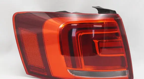 Volkswagen Jetta VI Rear/tail lights 5C6945207A