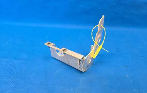 BMW Z4 g29 Active stabilizer control/Valve assembly holder 7491716