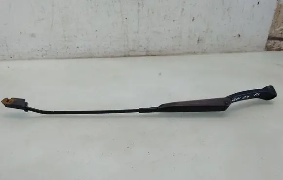Audi 80 90 S2 B4 Front wiper blade arm 893955407C