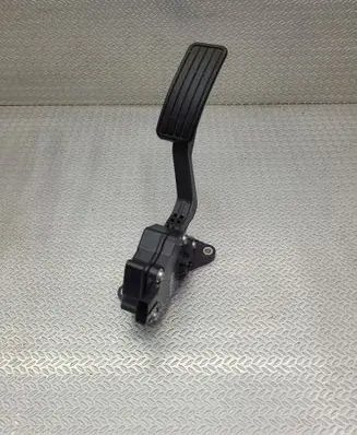 Subaru XV I Accelerator throttle pedal 36010FJ010
