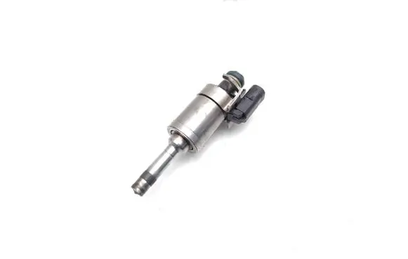 Ford C-MAX II Fuel injector CM5G9F593FA