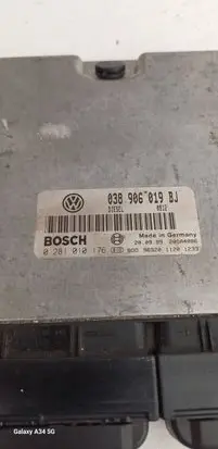 Volkswagen PASSAT B5 Engine control unit/module 038906019BJ 0281010176