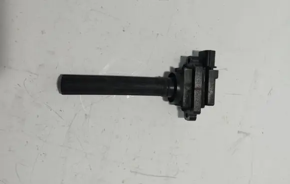 Suzuki Grand Vitara I High voltage ignition coil 3341077E2