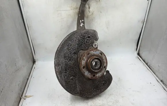 Audi A4 S4 B8 8K Front wheel hub spindle knuckle
