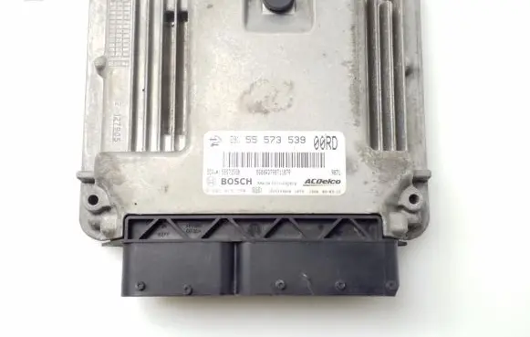 Opel Insignia A Engine control unit/module 55573539