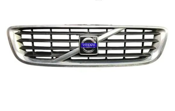 Volvo V50 Front bumper upper radiator grill 30744915 30744916 30744914