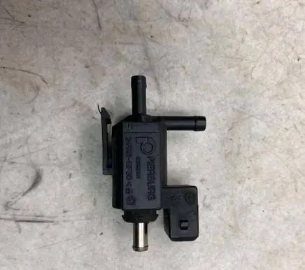 Volvo XC90 Turbo solenoid valve 8627299 72224006 02T312