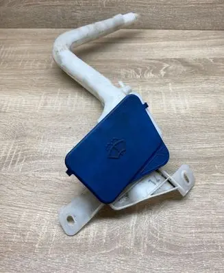 Mercedes-Benz E W211 Window washer liquid tank fill tube A2118600864